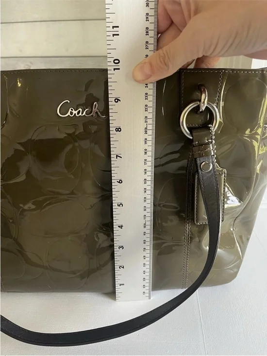 Coach Olive Green Op Art Embossed Patent Leather East West Gallery Tote - Picture 13 of 16